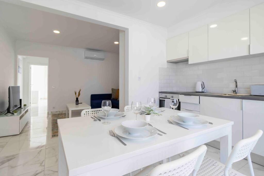 Modern Apartment Beach View Armação de Pêra Extérieur photo