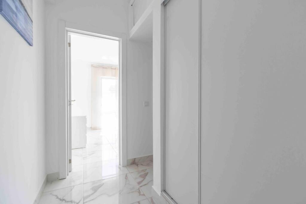 Modern Apartment Beach View Armação de Pêra Extérieur photo